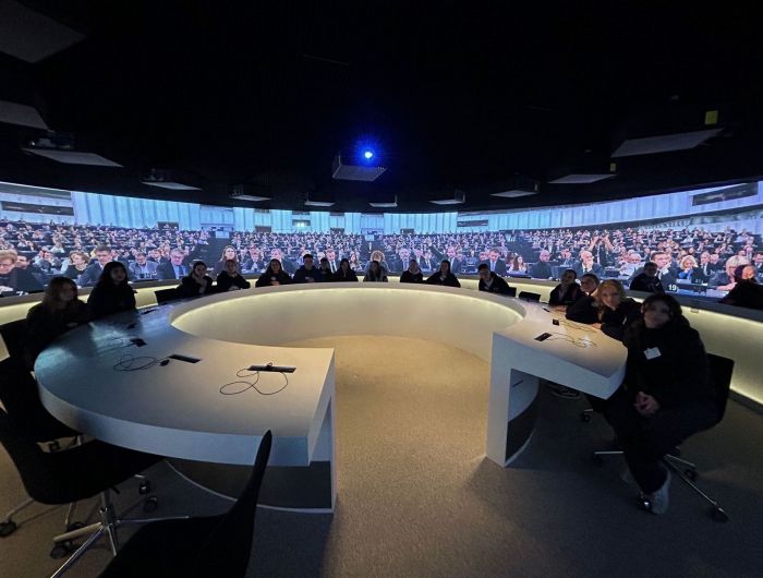 und besuchten gemeinsam und besuchten gemeinsam